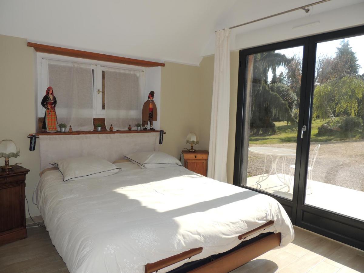 La Ferme Du Bourg Bed & Breakfast Eraines Exterior foto